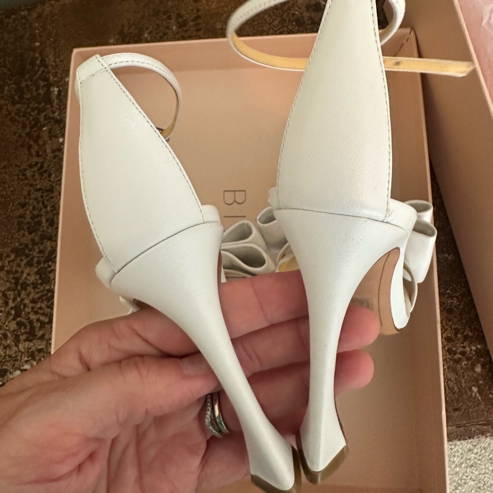 Alexandre Birman Maddie Leather Ankle Strap White Wedding Heels 36 IT/ 5.5 6 - Picture 6 of 15